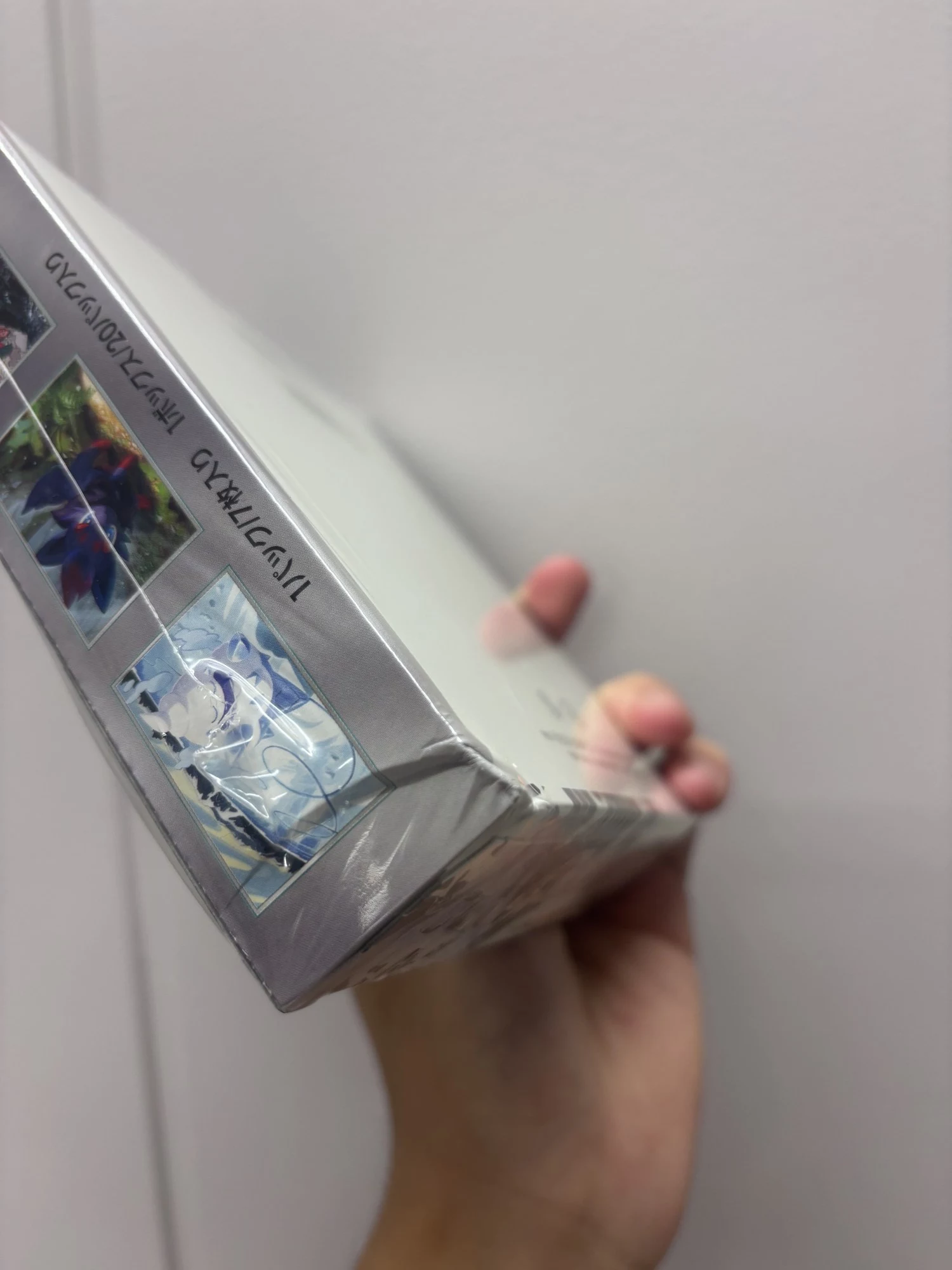 SV11W-White Flare Japanese Pokemon Booster Box - Damaged Box (Grade B)